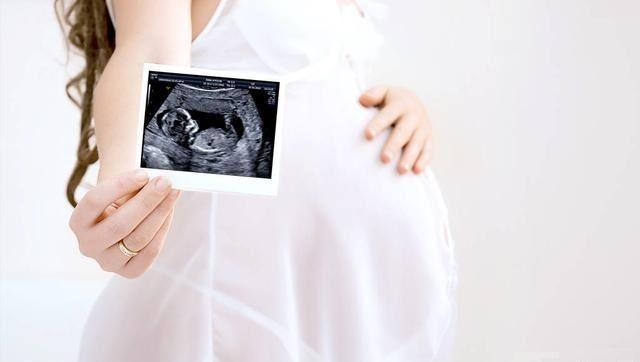 “土豪”妈咪分享20万郑州生子全过程